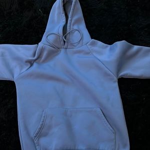nice thick blue sweatshirt never used
